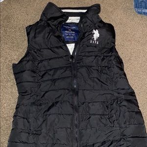 A black Polo vest